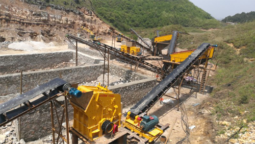 反擊式破碎機(jī)